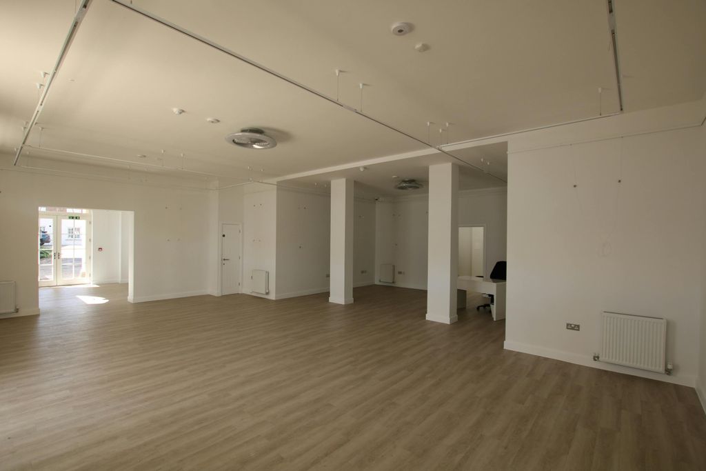 Property photo 2 of 5 Img_4667.Jpg