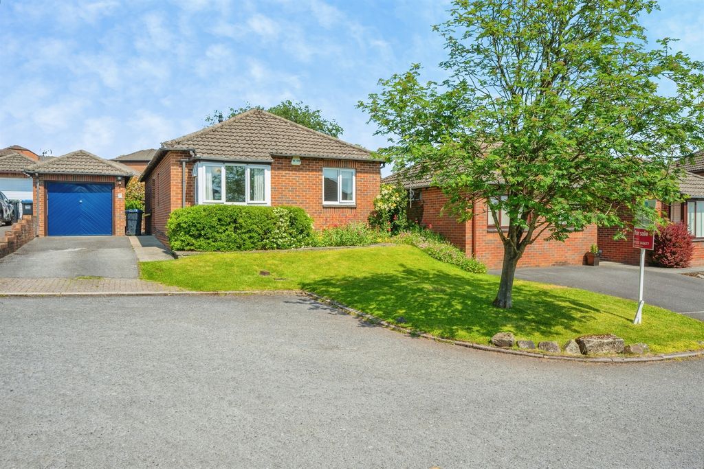 Property photo 1 of 22