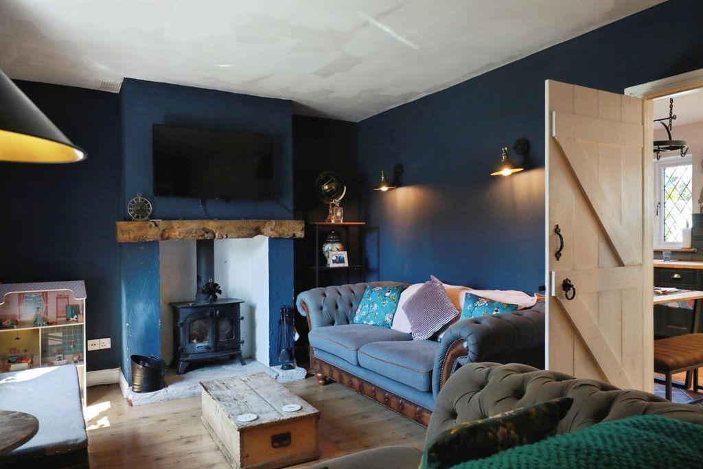 Property photo 2 of 14 Pbox-Img.Jpg