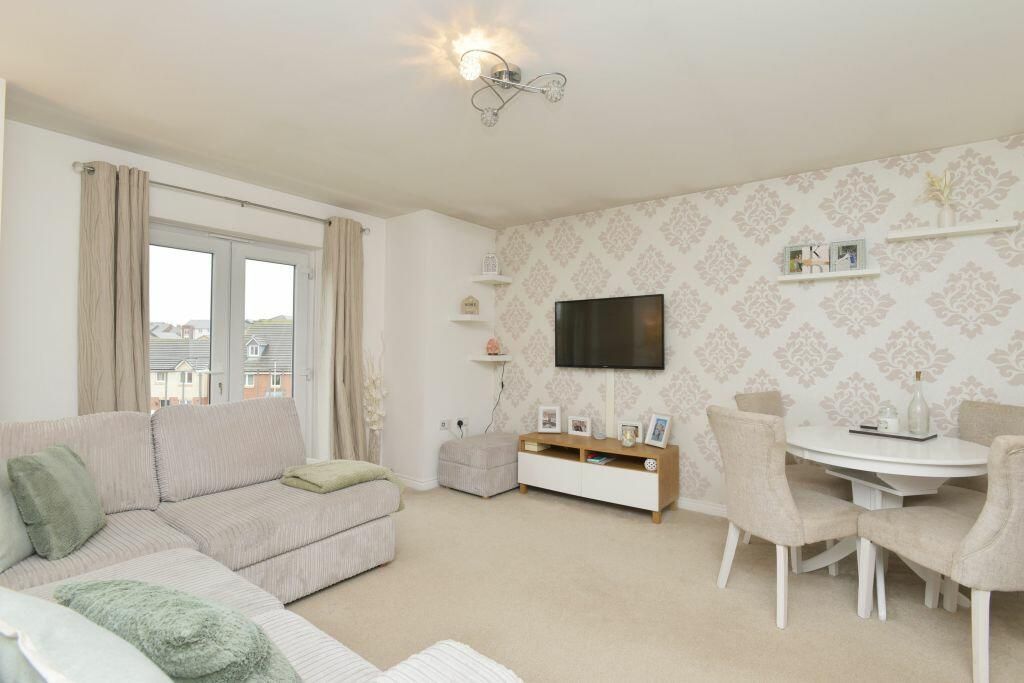 Property photo 3 of 6 Photo 3