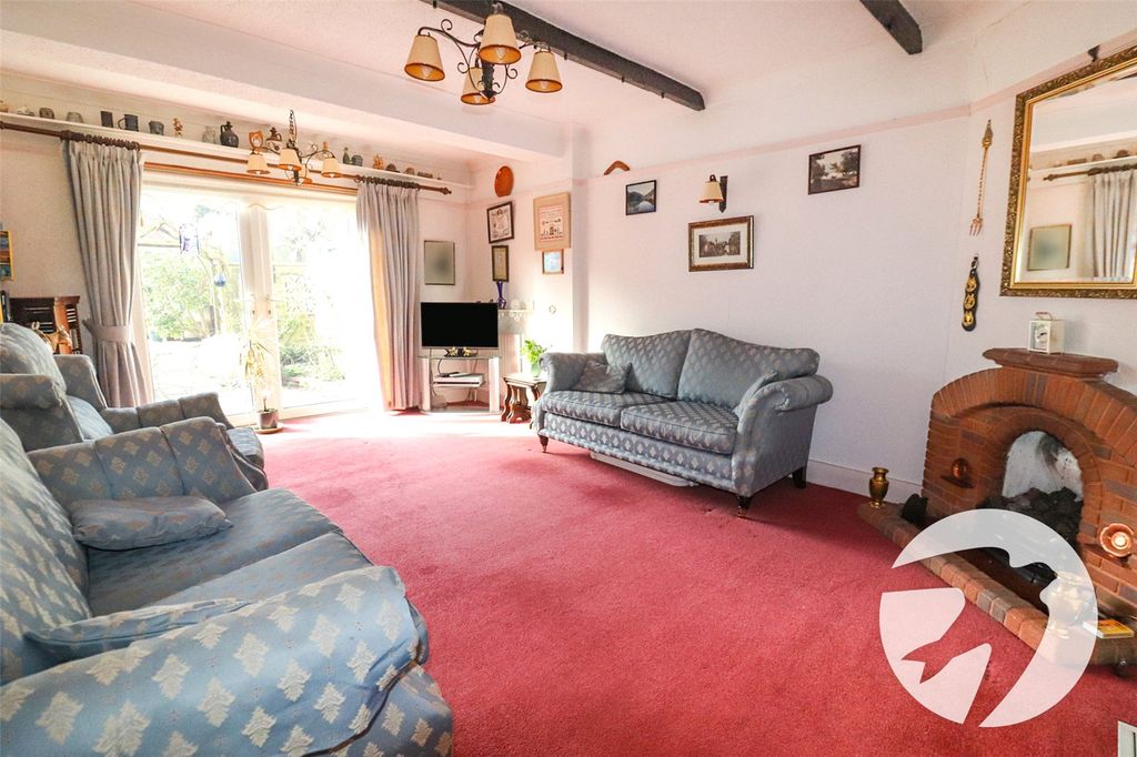 Property photo 2 of 15 Picture No. 34