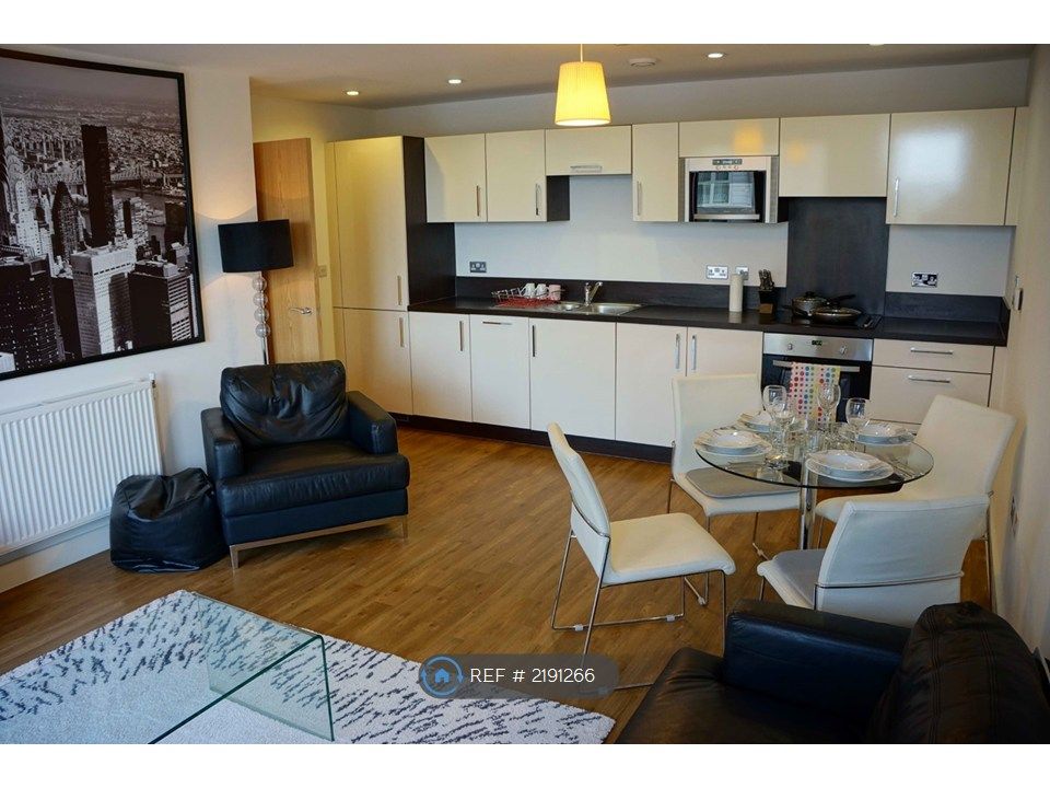 Property photo 1 of 10 Open Plan Kitchen