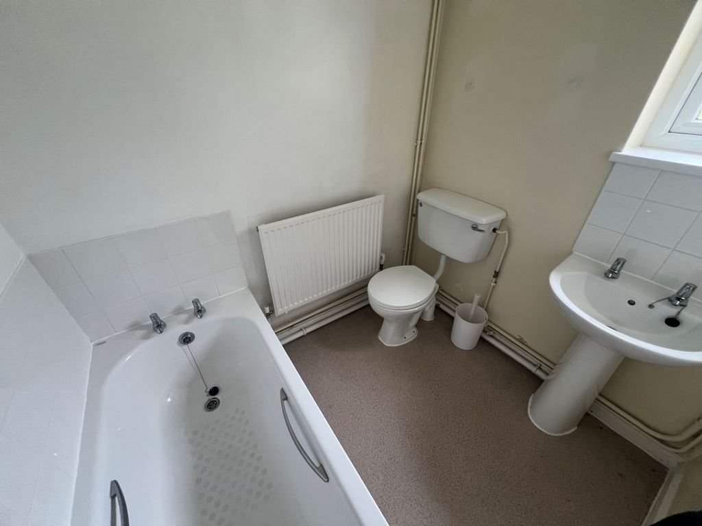 Additional image 12 of 3 bed semi-detached house for sale18 Pensham Hill, Pershore WR10