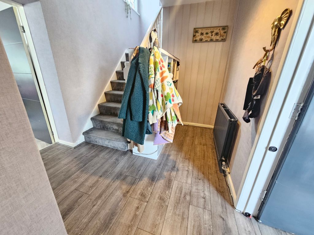 Property photo 2 of 40 20251008_125749