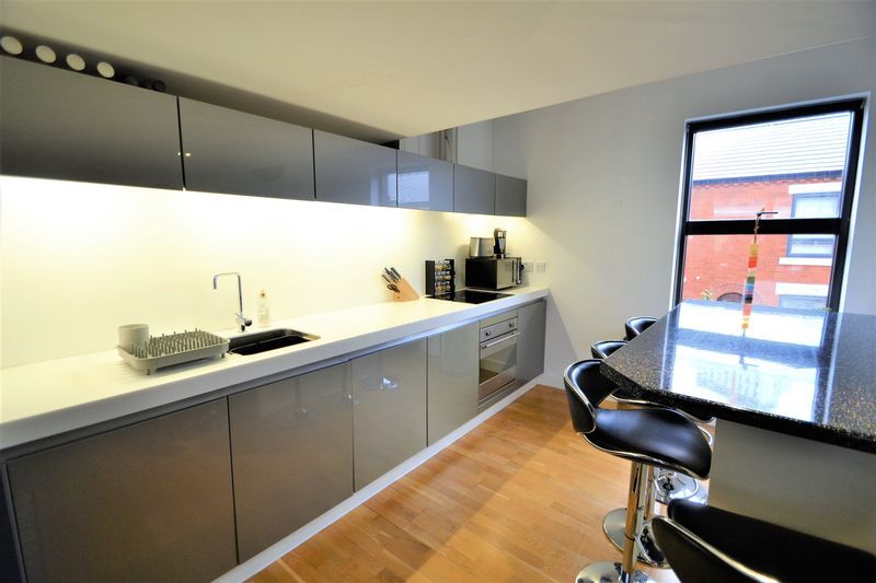 Property photo 2 of 14 Photo 7