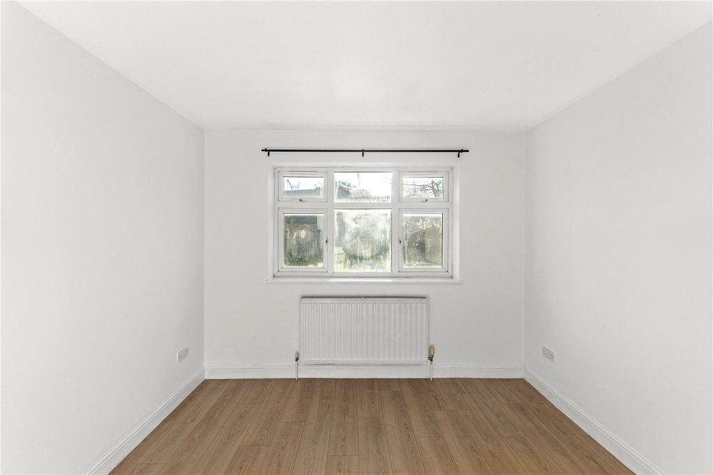 Property photo 3 of 14 Picture No. 20