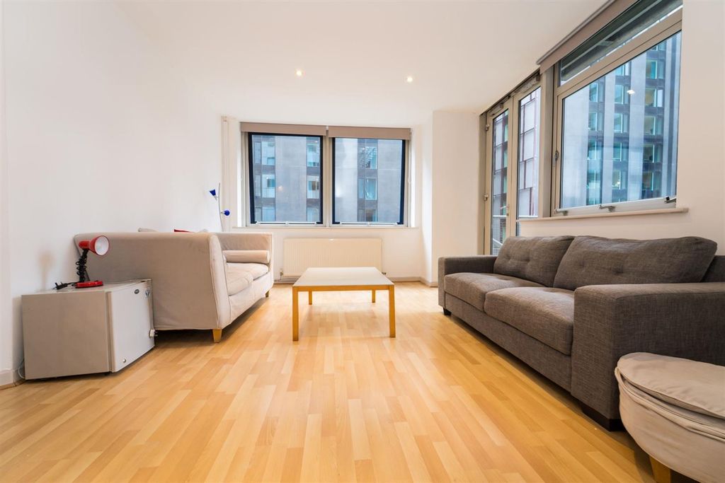 Property photo 2 of 12 Dsc04809.Jpg