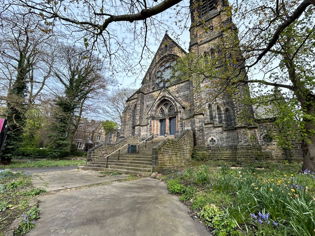 Property photo 2 of 12 Picture No. 13