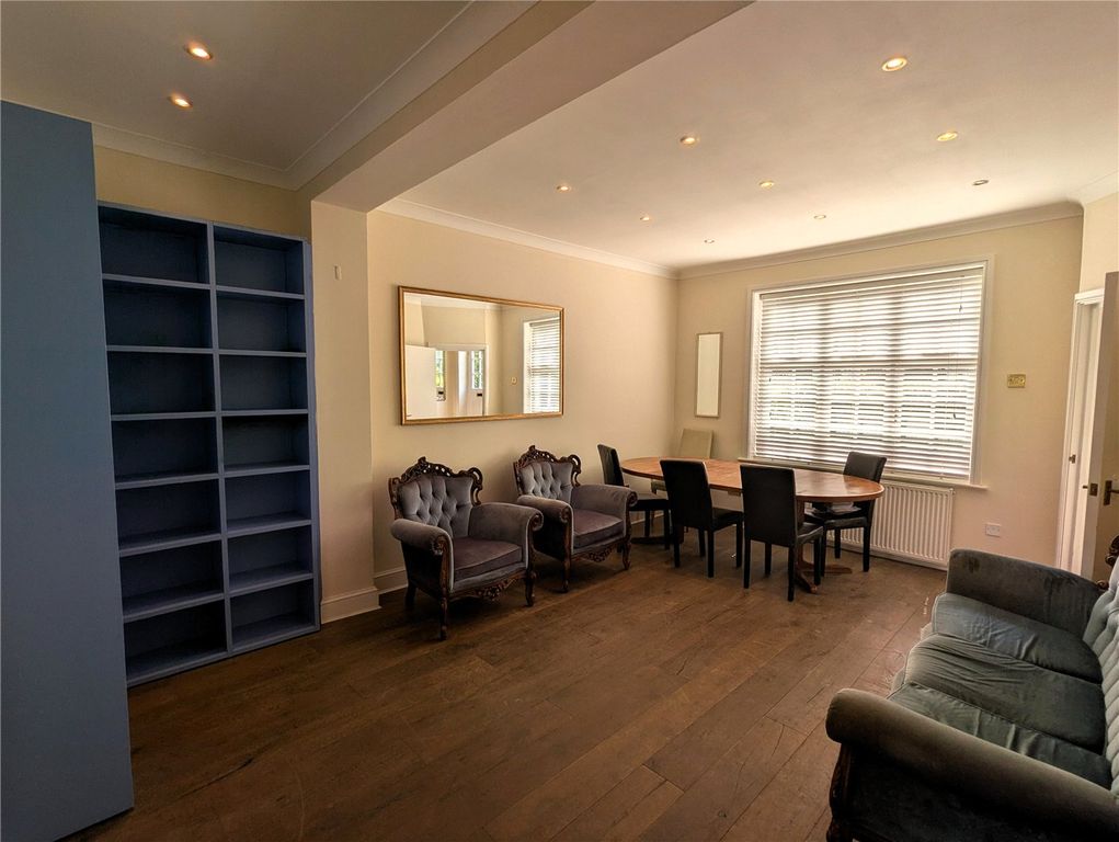 Property photo 1 of 16 Picture No. 18