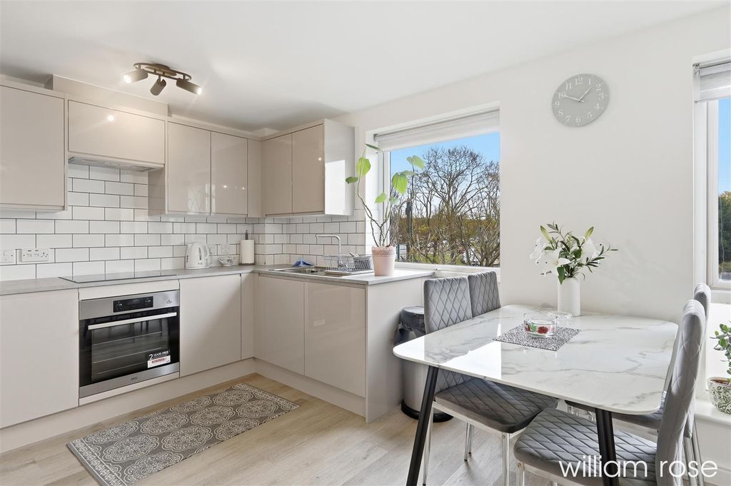 Property photo 1 of 12 Img_0680.Jpg