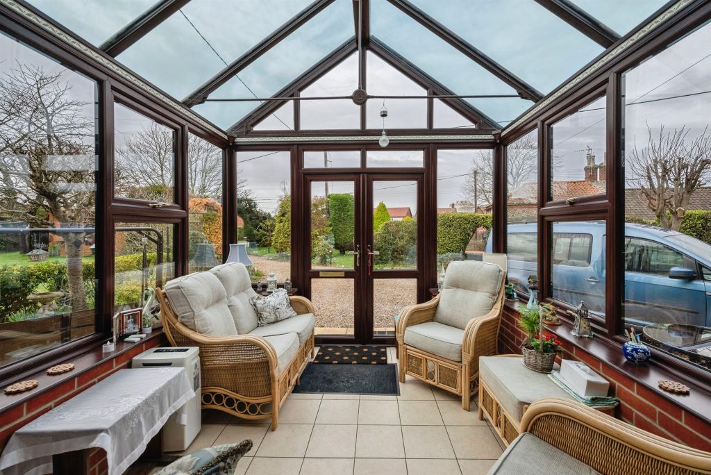 Property photo 2 of 23