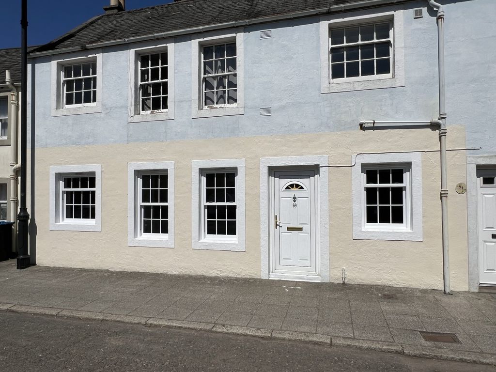 Property photo 1 of 15