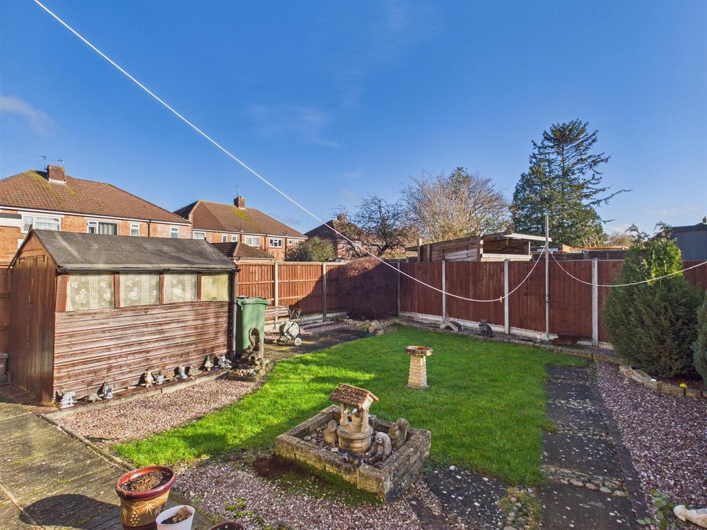 Property photo 3 of 11