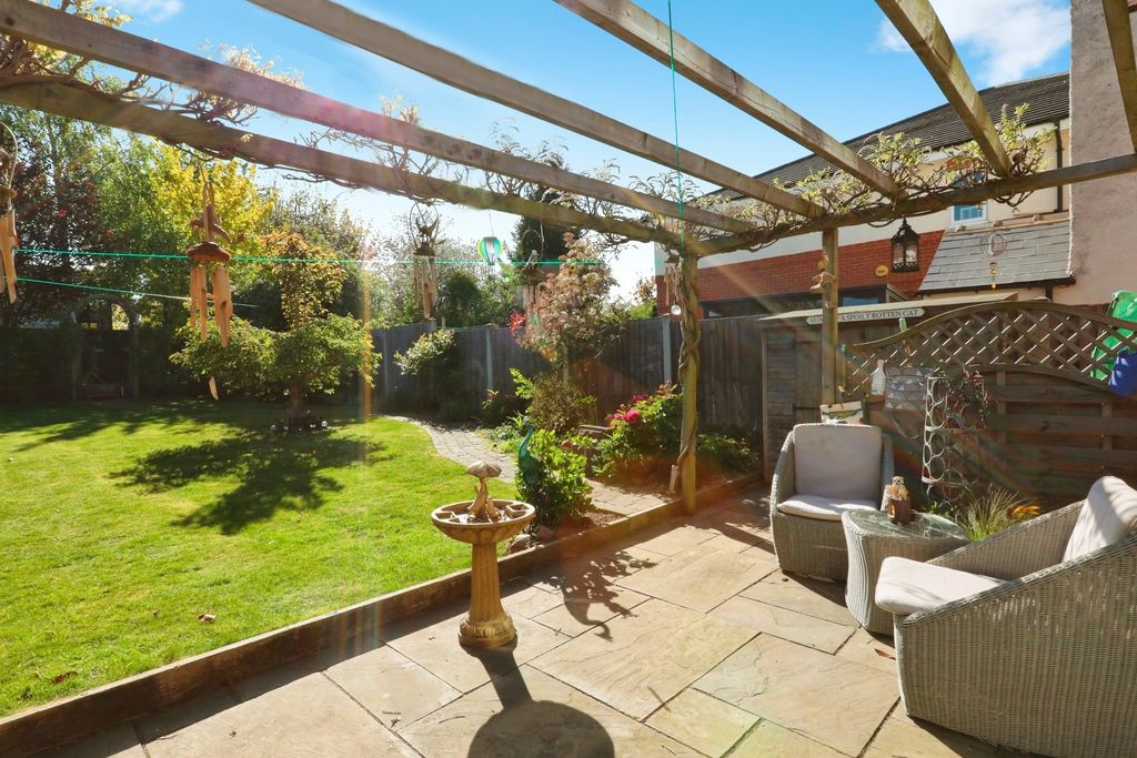 Property photo 3 of 19 Pbox-Img.Jpg