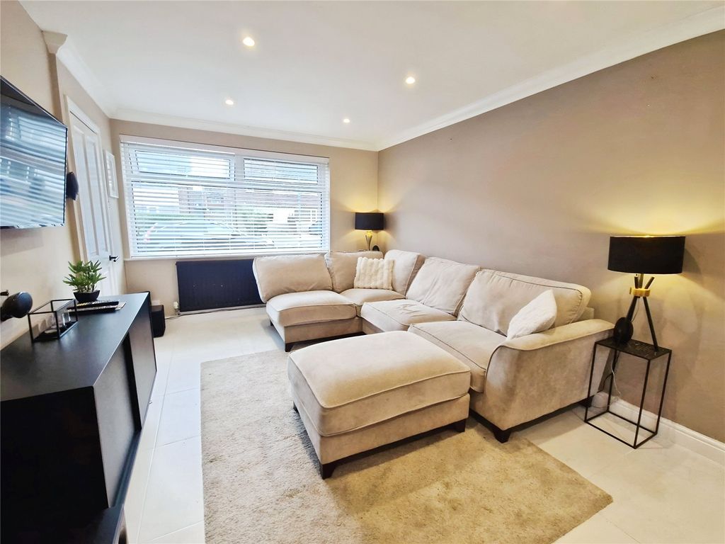 Property photo 2 of 16 Picture No. 06