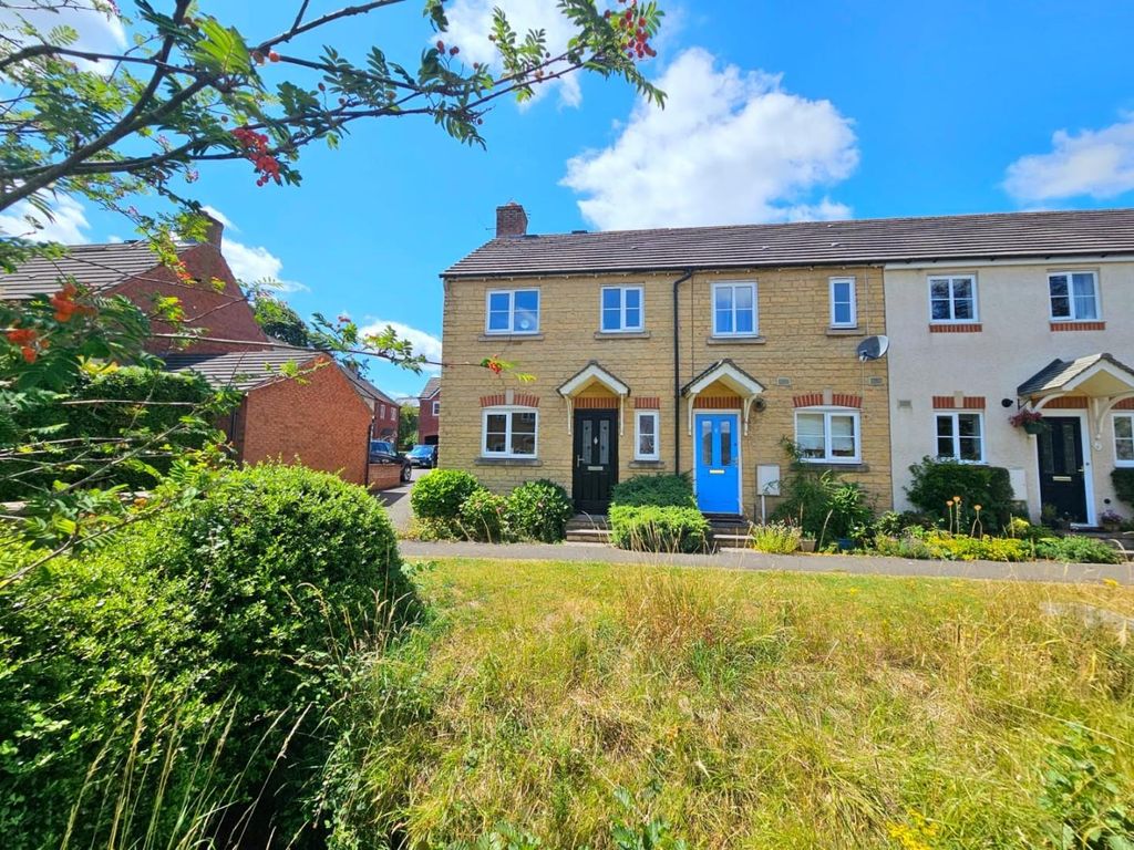 Property photo 1 of 18 96d45c58-Ad99-4F99-B9Ec-2B8598381858.Jpg