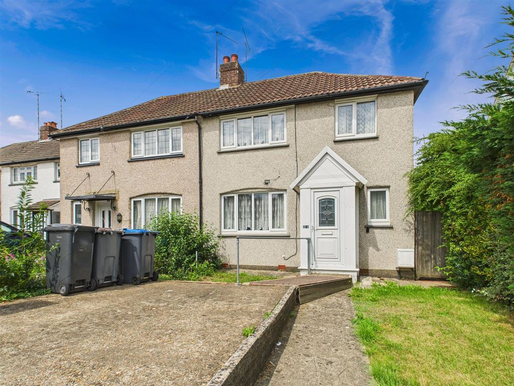 Property photo 1 of 14 Cam02885G0-Pr0451-Still017.Jpg