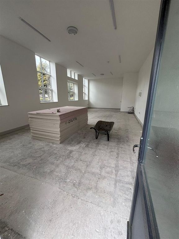 Property photo 2 of 24 Whatsapp Image 2026-03-16 At 12.00.29.Jpeg