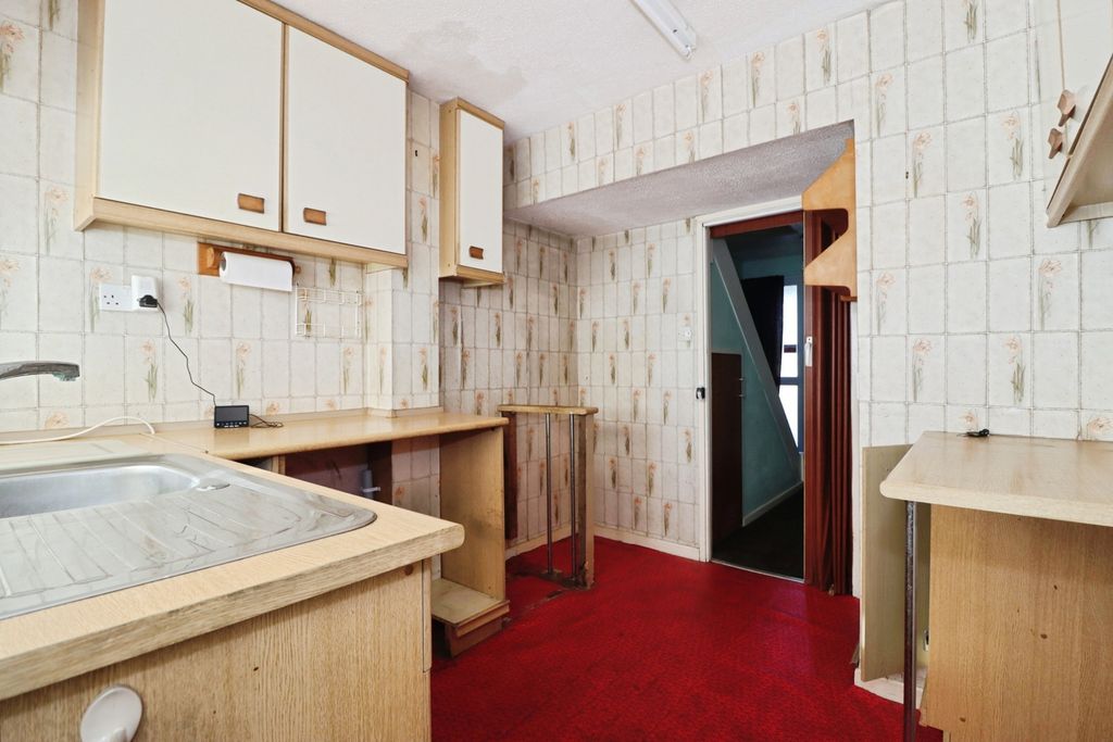 Property photo 3 of 15 Pbox-Img.Jpg