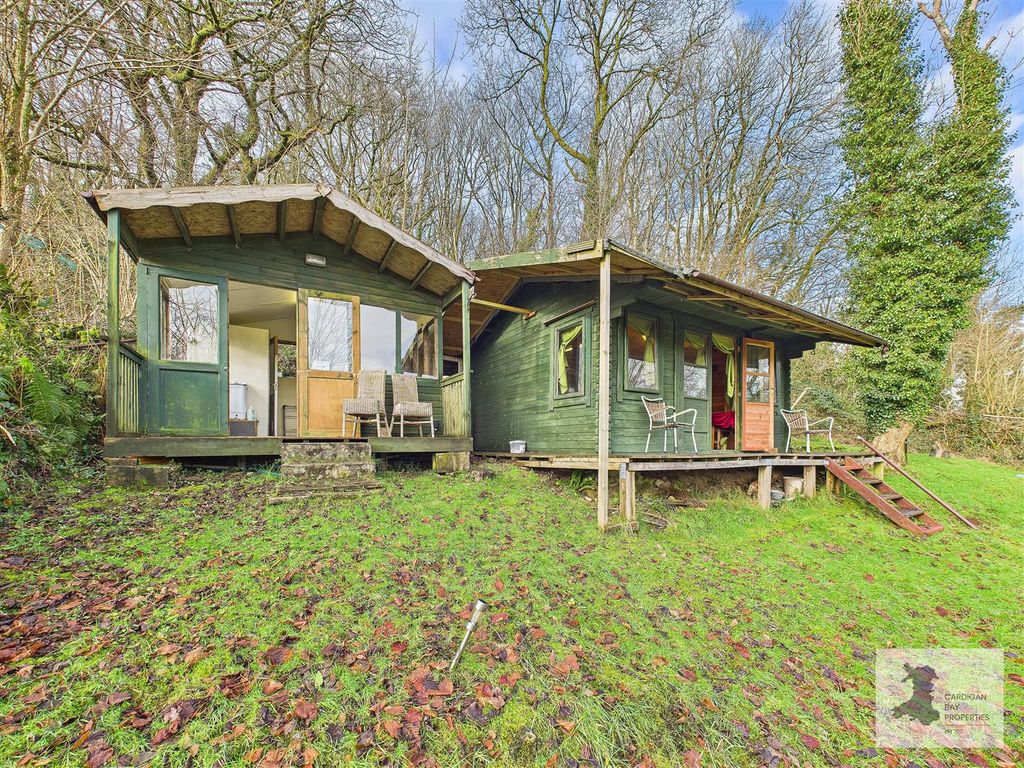 Property photo 3 of 44 Log Cabin And Workshop