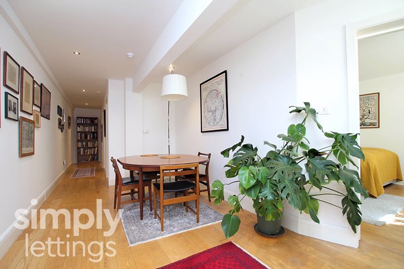 Property photo 2 of 13 Photo 8