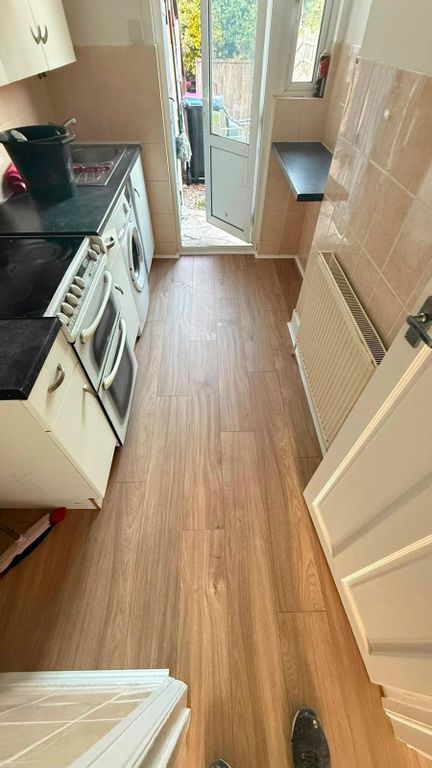 Property photo 1 of 3
