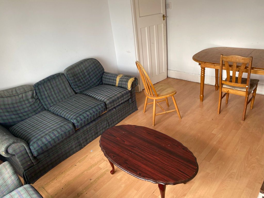Property photo 2 of 5
