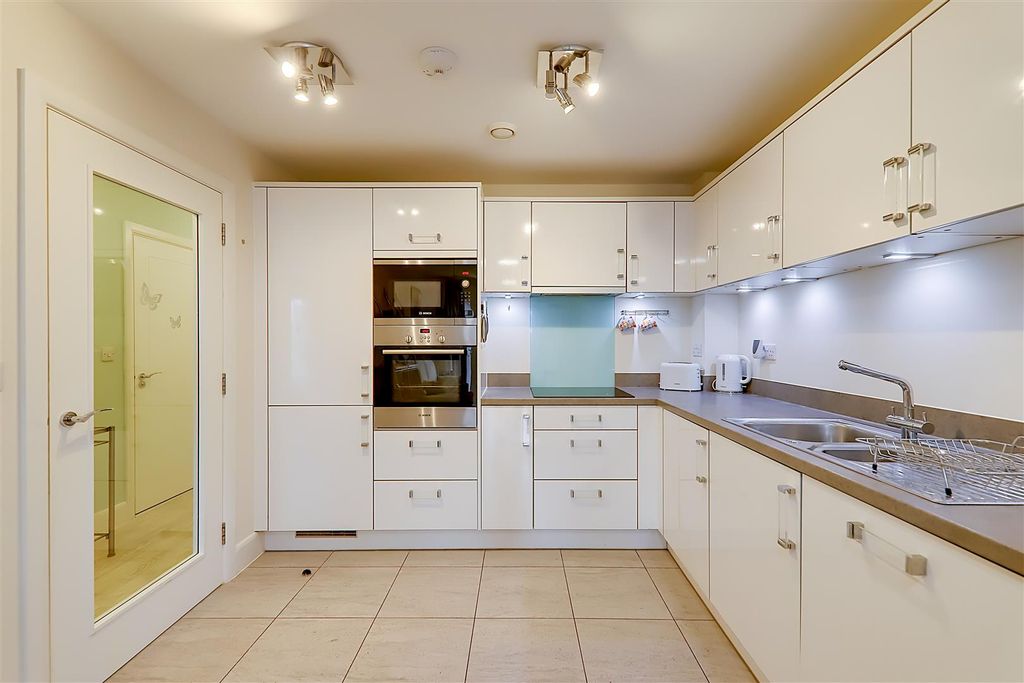 Property photo 3 of 12 Img_7261-Img_7263.Jpg