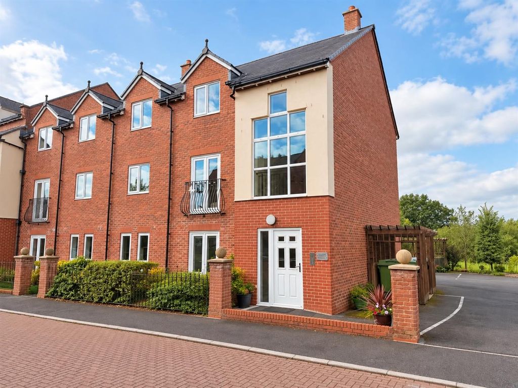 Property photo 1 of 14 11