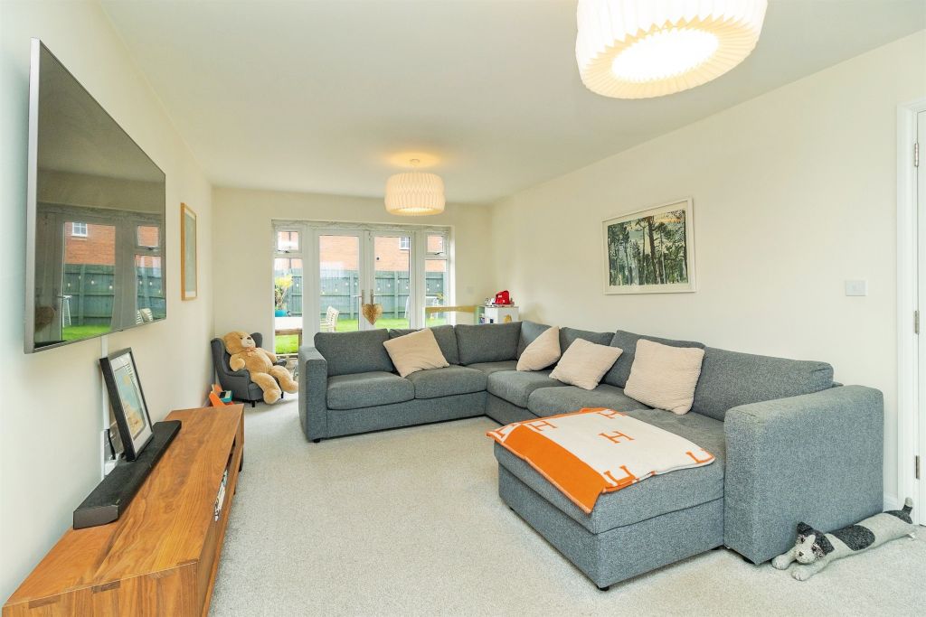 Property photo 2 of 29