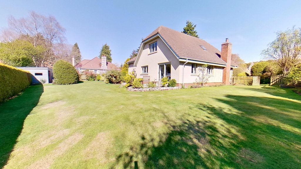 Property photo 3 of 26