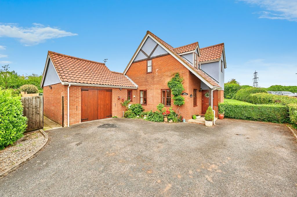 Property photo 1 of 19
