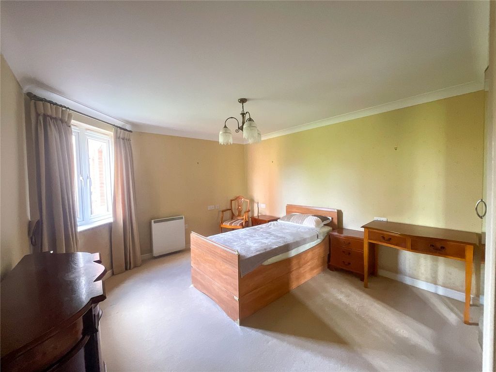 Property photo 3 of 8 Picture No. 04