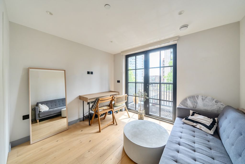 Property photo 1 of 7 1488978 (5)