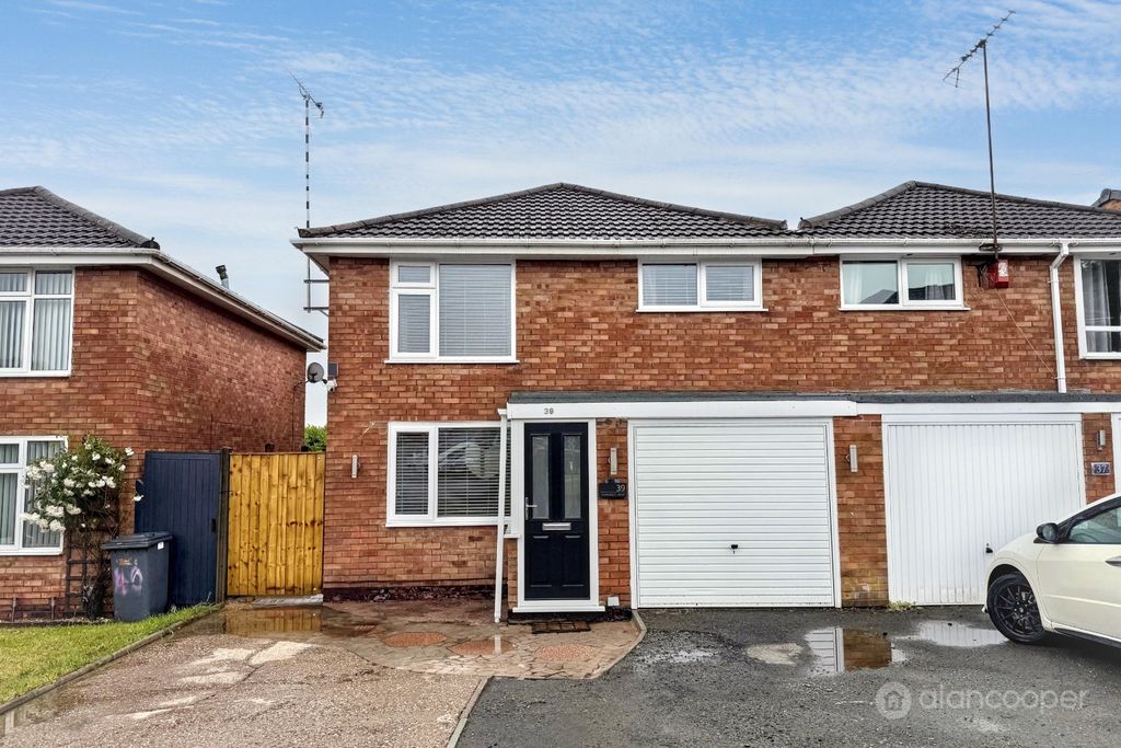 Property photo 1 of 15 5227170