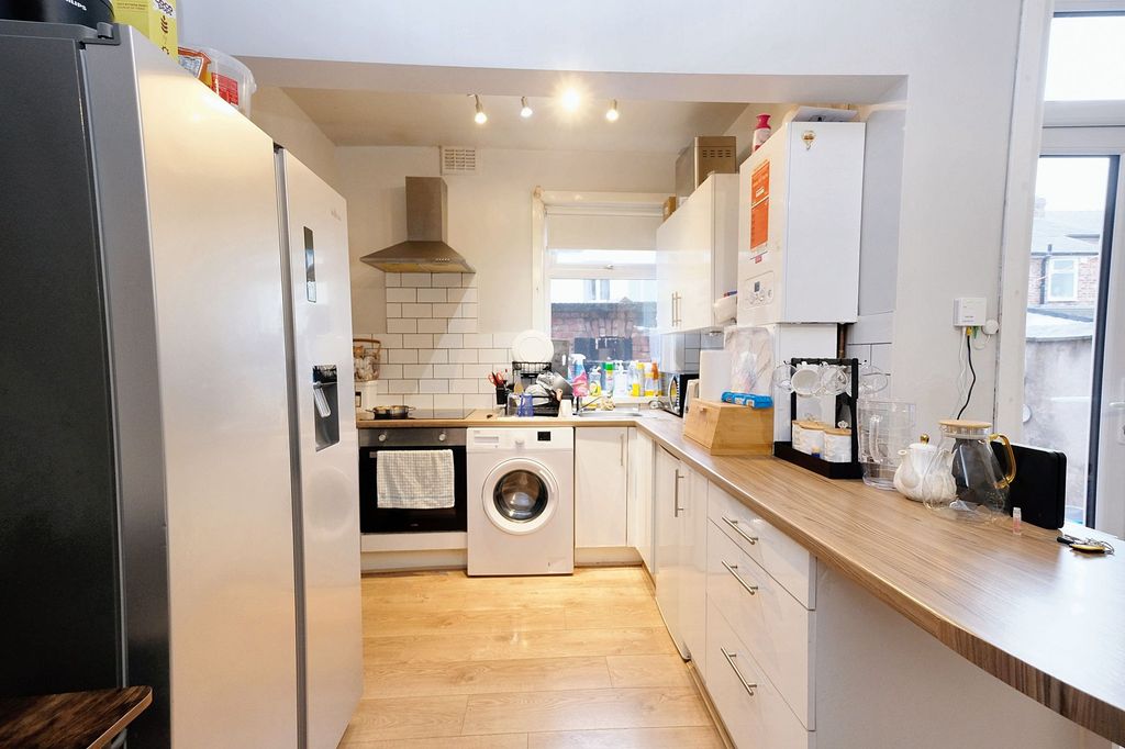 Property photo 3 of 15