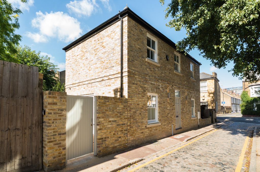Property photo 1 of 17 1-6Ab3B92534c15-1...