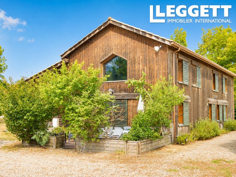 Property photo 2 of 10