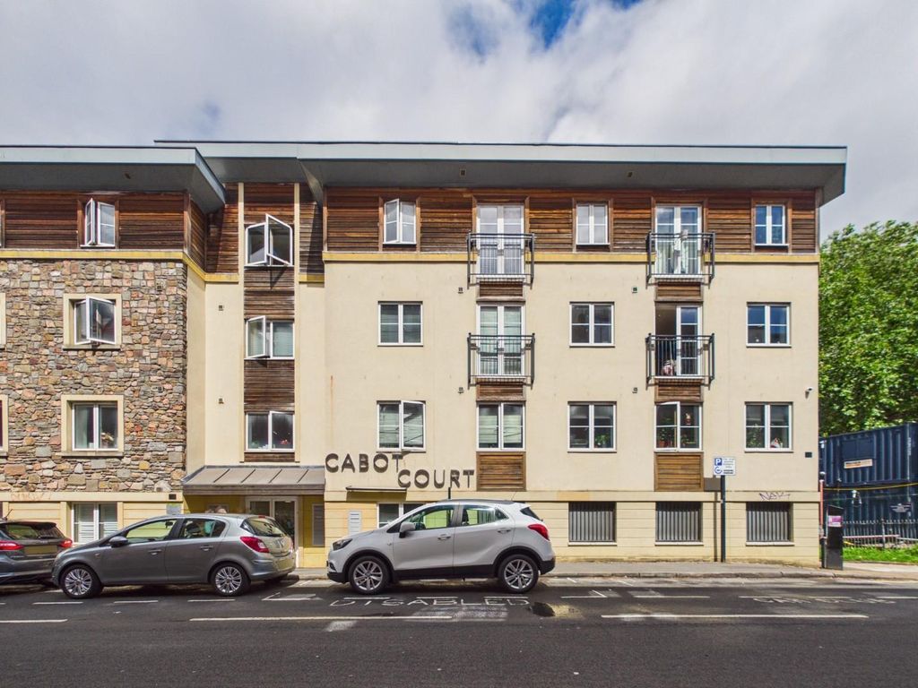 Property photo 1 of 13 Cam01530G0-Pr0447-Still013.Jpg