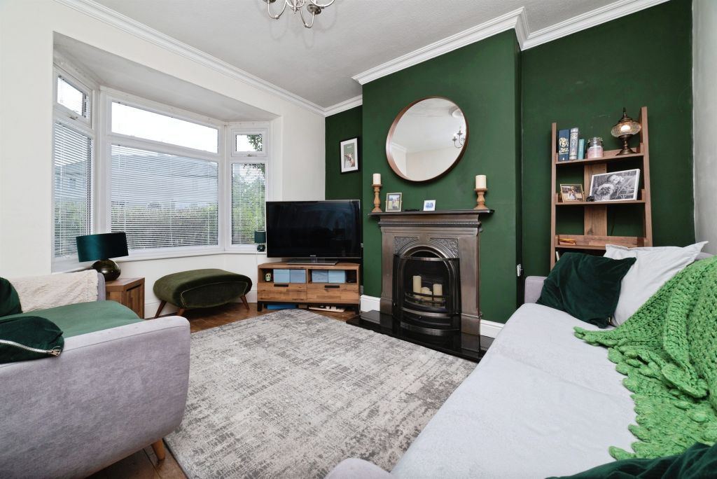 Property photo 2 of 18
