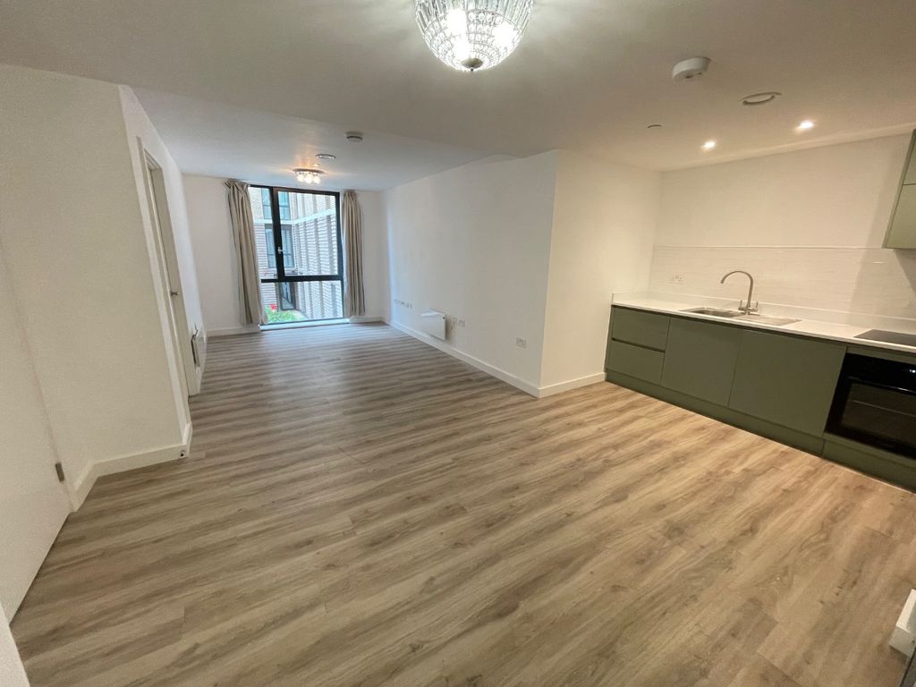 Property photo 2 of 7 3399043