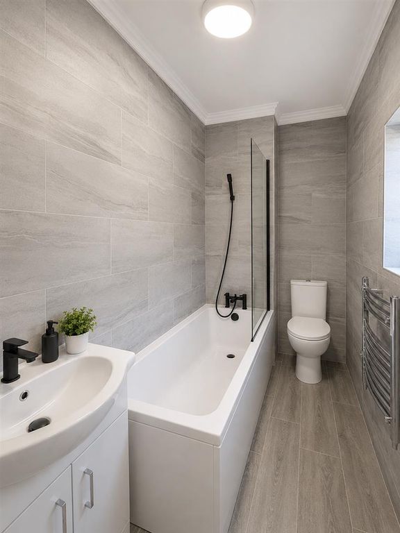 Property photo 2 of 7 Bathroom.Png