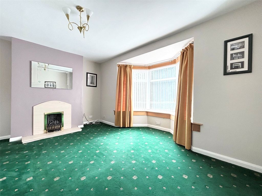 Property photo 2 of 18 Picture No. 08