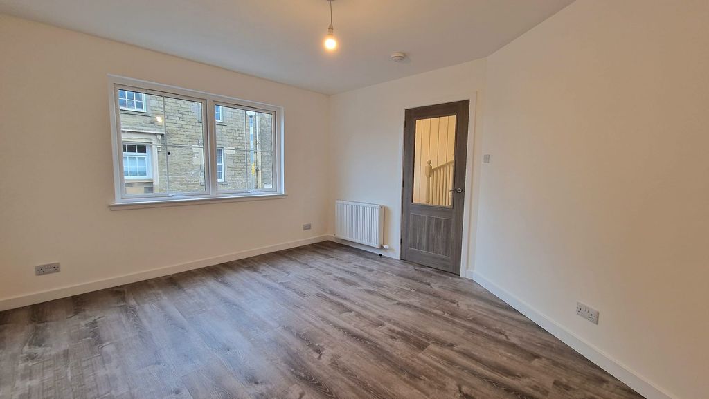 Property photo 2 of 13 Photo 2