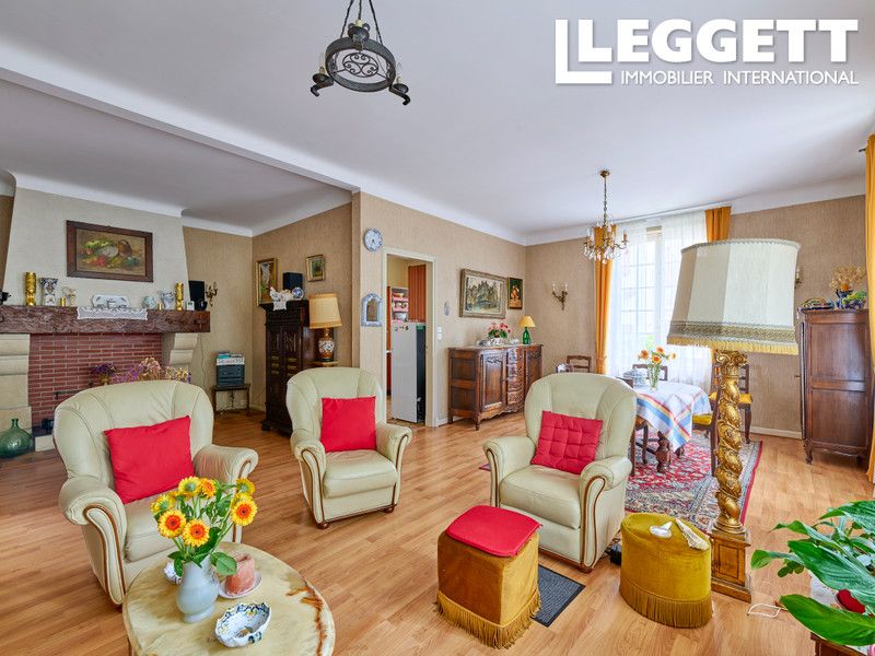 Property photo 3 of 10