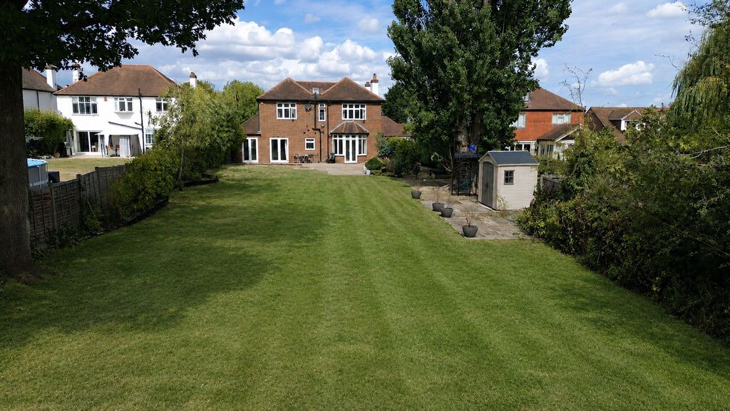Property photo 2 of 15