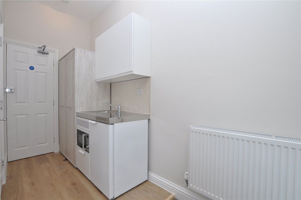 Property photo 2 of 5 Picture No. 02