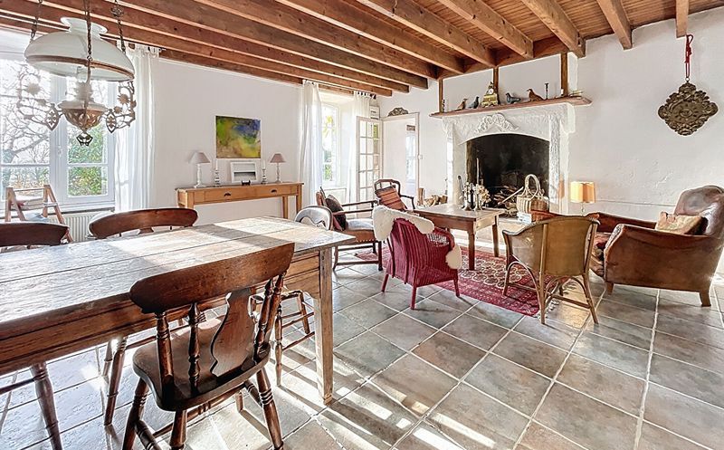 Property photo 3 of 19 Photo 3