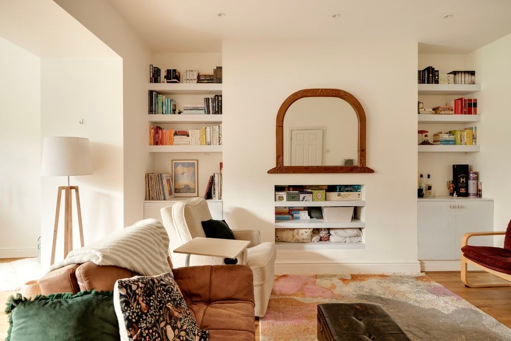 Property photo 3 of 16 Sitting/Dining Room
