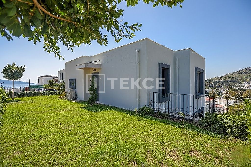 Property photo 2 of 26